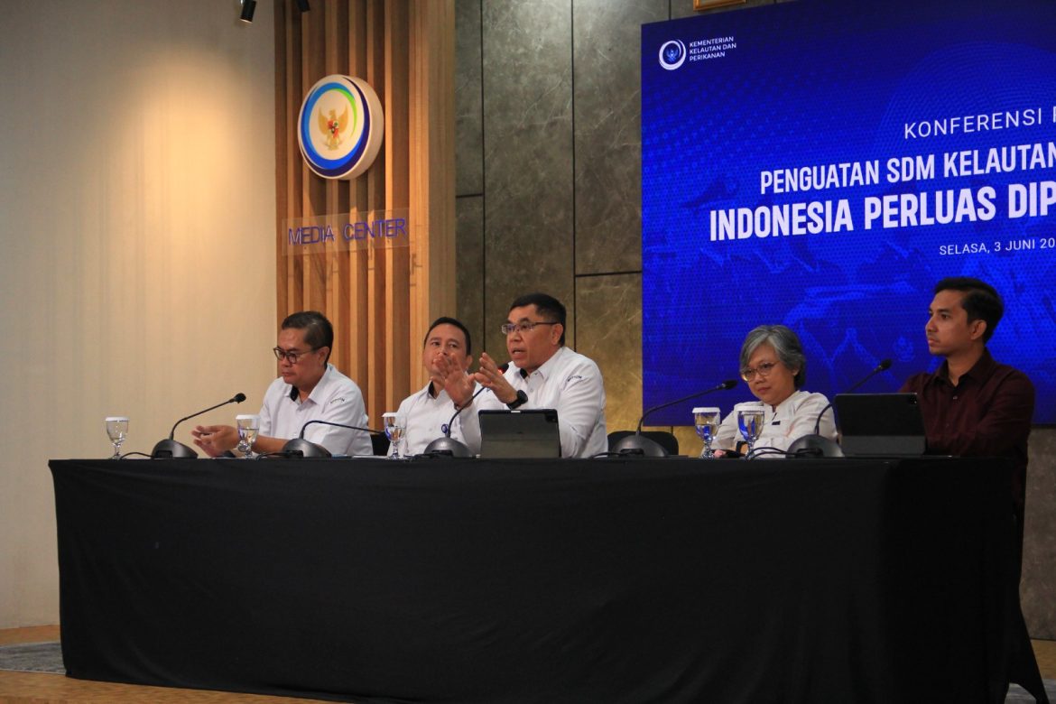 KKP Perkuat Diplomasi Maritim Dan Kualitas SDM Kelautan Perikanan