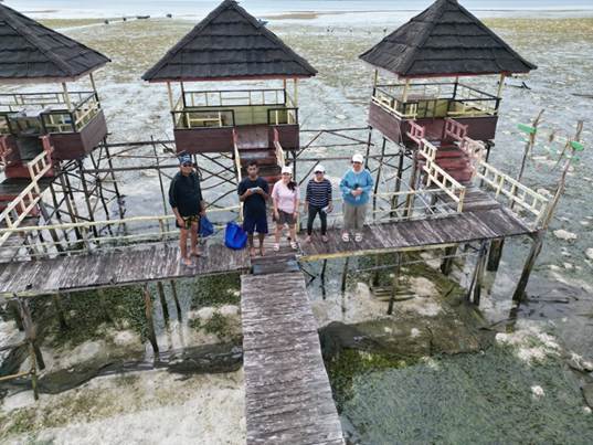 Tim Unpatti dan Universitas Cenderawasih Laksanakan Penelitian Blue Economy di Seram Barat